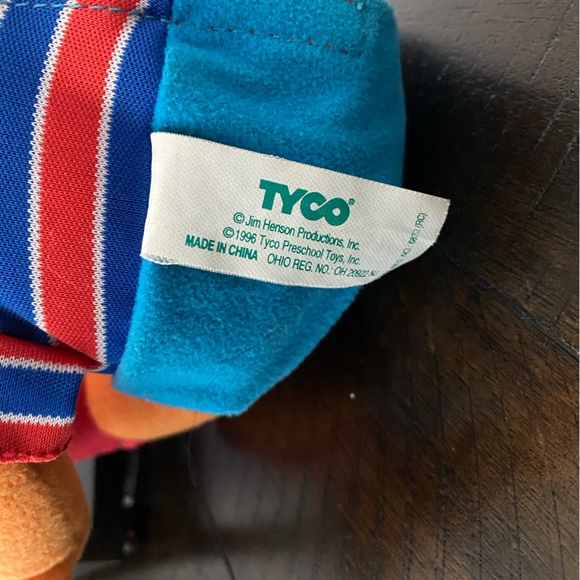 Vintage 1996 Tyco Tickle Me Ernie Plush - Picture 3 of 3